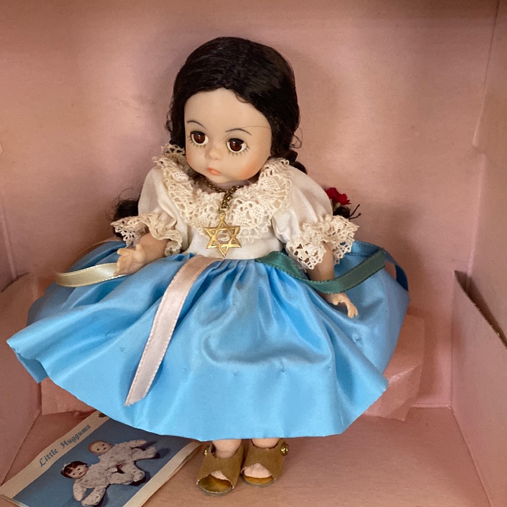 Madame Alexander International Doll